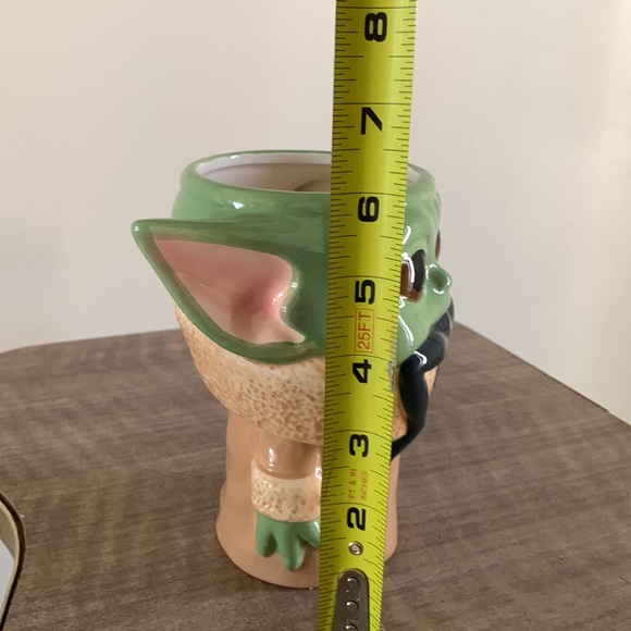 Star Wars Grogu Galerie goblet mug Mandalorian - Picture 4 of 6